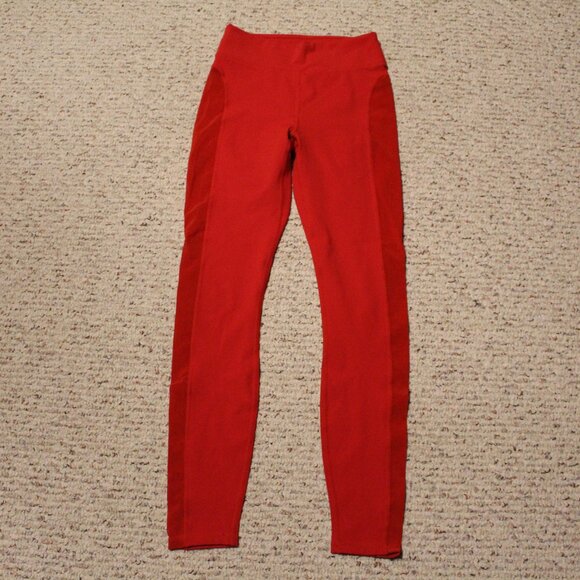 Fabletics High-Waisted PureLuxe Mesh Legging. - Picture 1 of 6